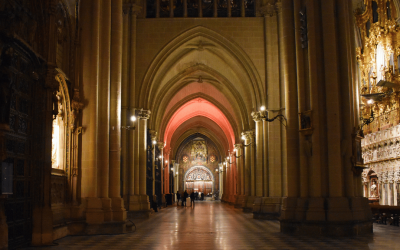 Catedral de Toledo: nuevas visitas nocturnas en grupos reducidos a puerta cerrada