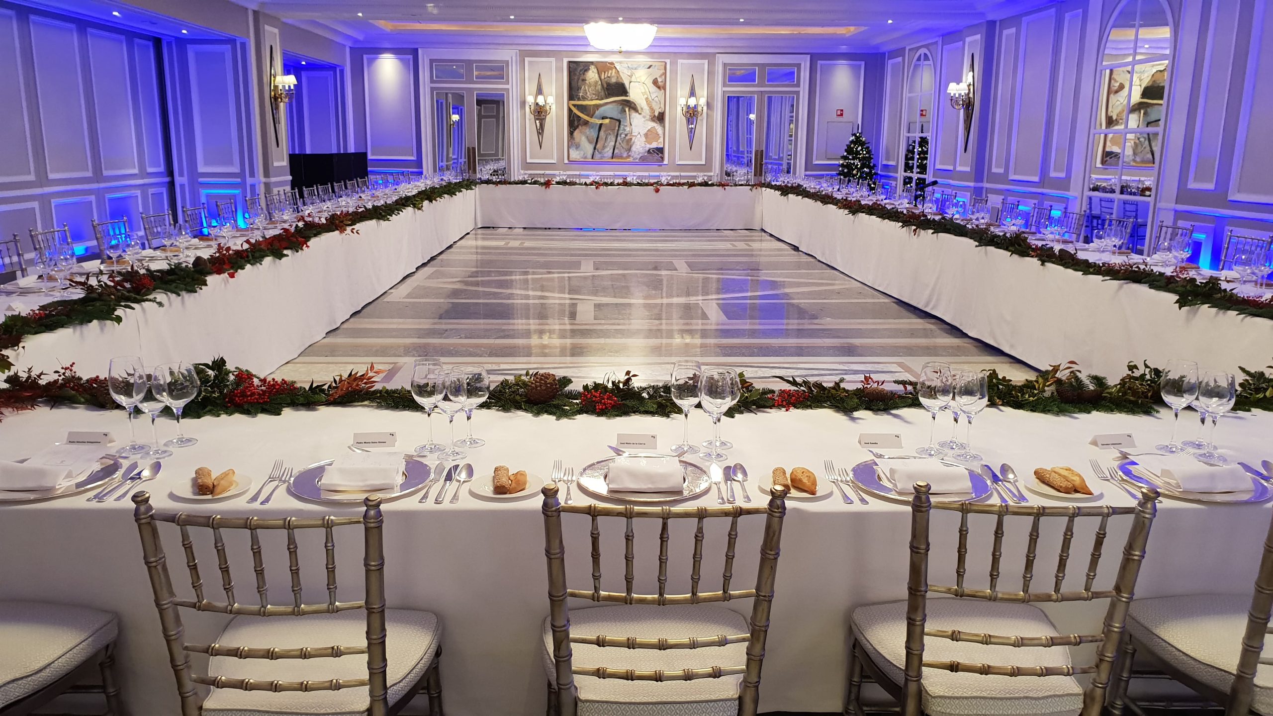 evento de navidad de empresa con cena